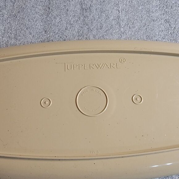 Vintage Tupperware Serv-Ette‎ Relish Tray and Dip Bowl - Picture 6 of 6